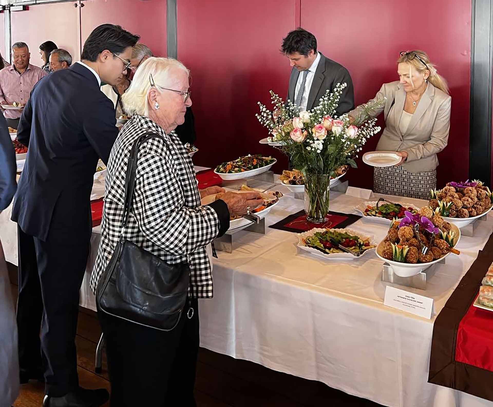 Đại sứ quán Việt Nam tại Na Uy tổ chức Lễ kỷ niệm 78 năm ngày Quốc khánh Việt Nam