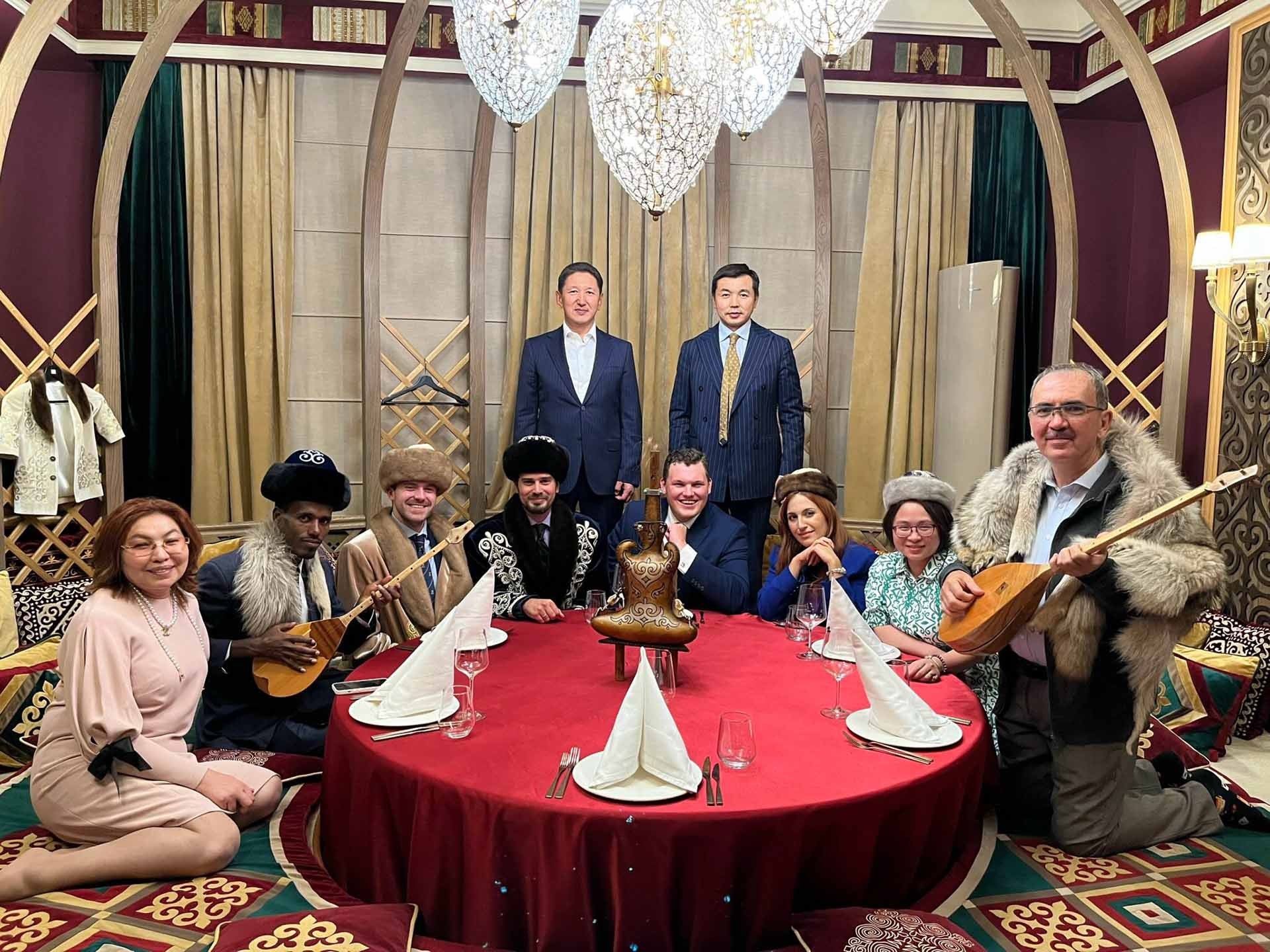 Phóng viên Việt Nam đoạt giải cuộc thi ‘Kazakhstan qua con mắt của truyền thông nước ngoài’ lần thứ 8