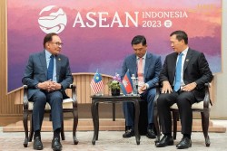 Ngoại giao nhộn nhịp của tân Thủ tướng Campuchia