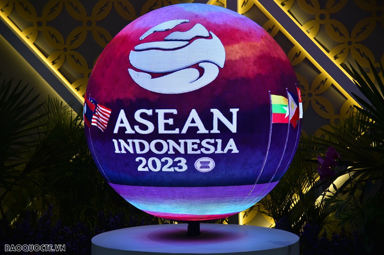 Ngày làm việc thứ hai của Thủ tướng Phạm Minh Chính tại Hội nghị cấp cao ASEAN-43 Ngày làm việc thứ hai của Thủ tướng Phạm Minh Chính tại Hội nghị cấp cao ASEAN-43