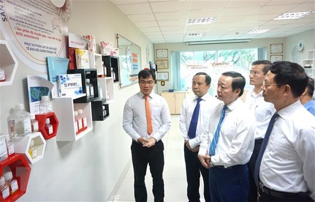 Cần cơ chế, chính sách để hai Đại học Quốc gia phát triển xứng tầm Cần cơ chế, chính sách để hai Đại học Quốc gia phát triển xứng tầm