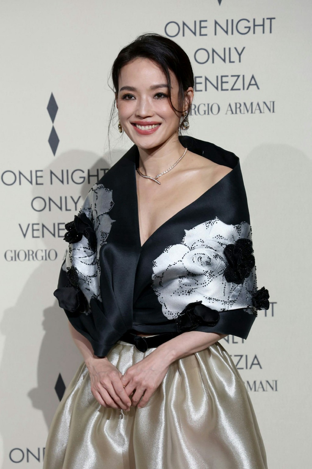 Diễn viên Thư Kỳ