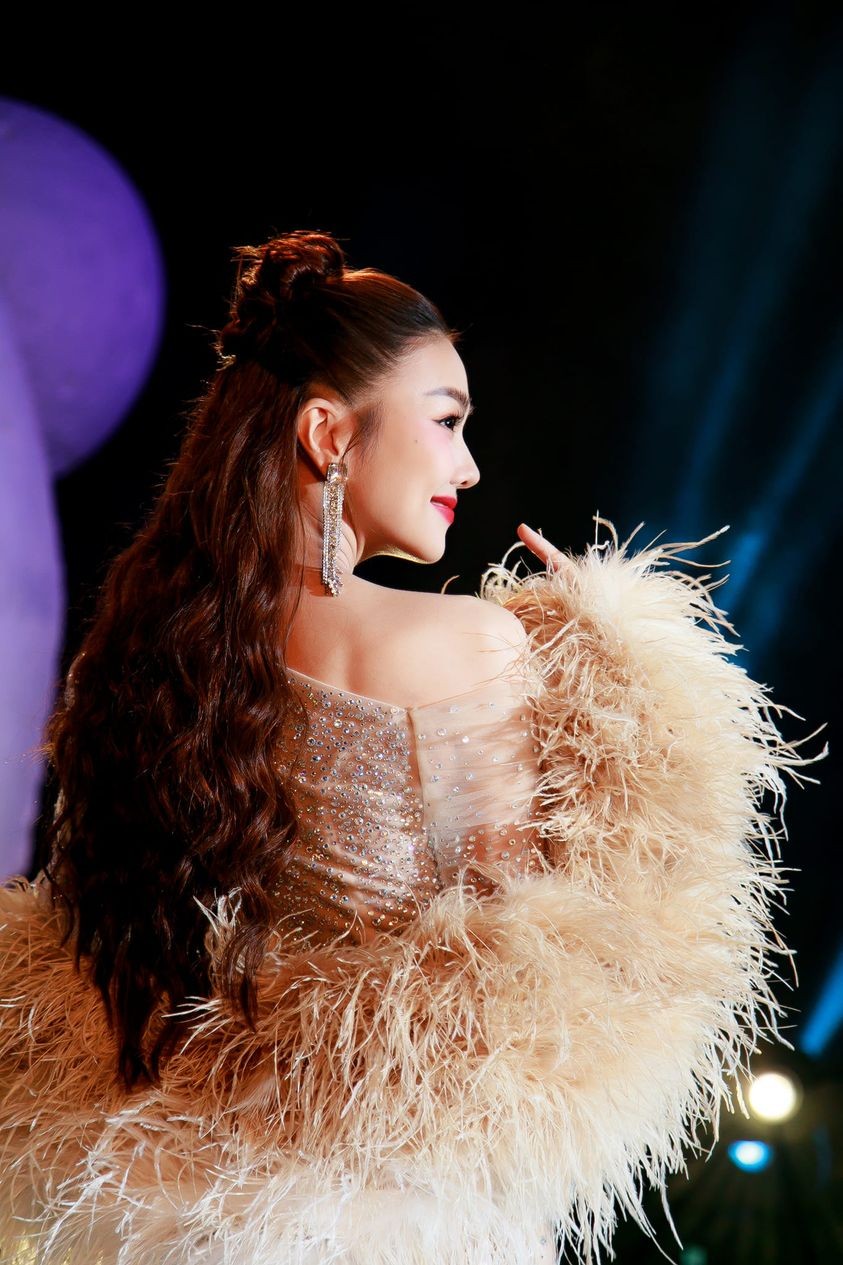 Siêu mẫu Thanh Hằng