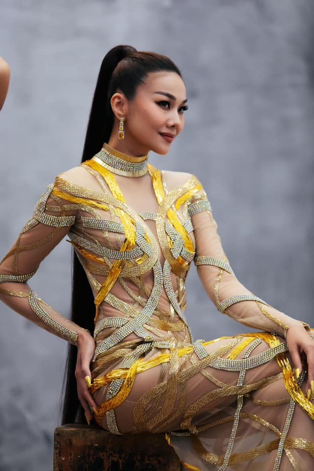 Siêu mẫu Thanh Hằng
