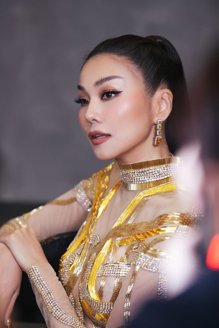 Siêu mẫu Thanh Hằng