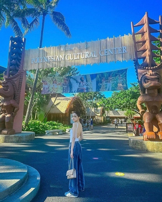 Hoa hậu Hương Giang