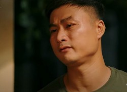 Làng trong phố tập 29: Liệu Hùng có đến kịp để cứu em gái?