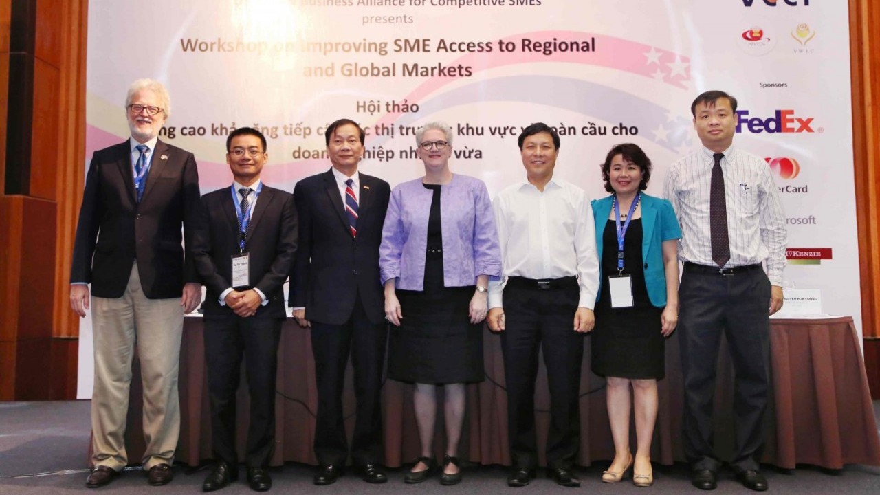 cuu pho dai su hoa ky mong cho ket qua thuc chat tu chuyen tham cua tong thong joe biden