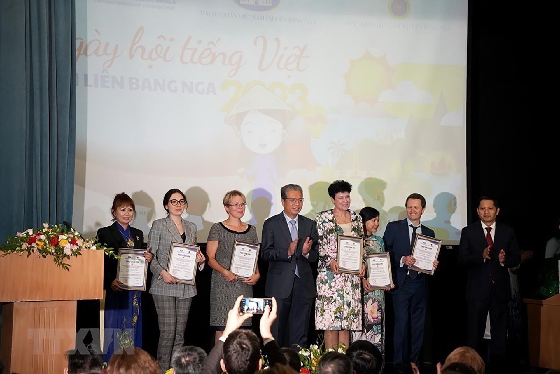 Ngày Tôn vinh tiếng Việt: Cơ hội thúc đẩy hơn nữa quan hệ Việt Nam-Nga | Người Việt bốn phương | Vietnam+ (VietnamPlus)