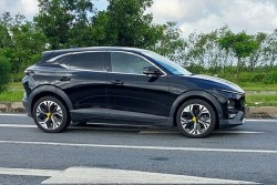 Lộ diện hình ảnh VinFast VF6 bản thương mại trước ngày ra mắt