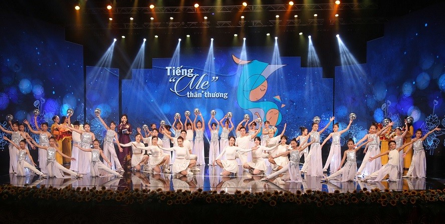 Bộ trưởng Ngoại giao Bùi Thanh Sơn: Việc giữ gìn và phát huy tiếng Việt là nhiệm vụ quan trọng, có ý nghĩa thực tiễn, giá trị khoa học và nhân văn sâu Bộ trưởng Ngoại giao Bùi Thanh Sơn: Việc giữ gìn và phát huy tiếng Việt là nhiệm vụ quan trọng, có ý nghĩa thực tiễn, giá trị khoa học và nhân văn sâu