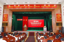 Đề nghị tiếp tục nghiên cứu, triển khai xây dựng bảng lương mới của sĩ quan