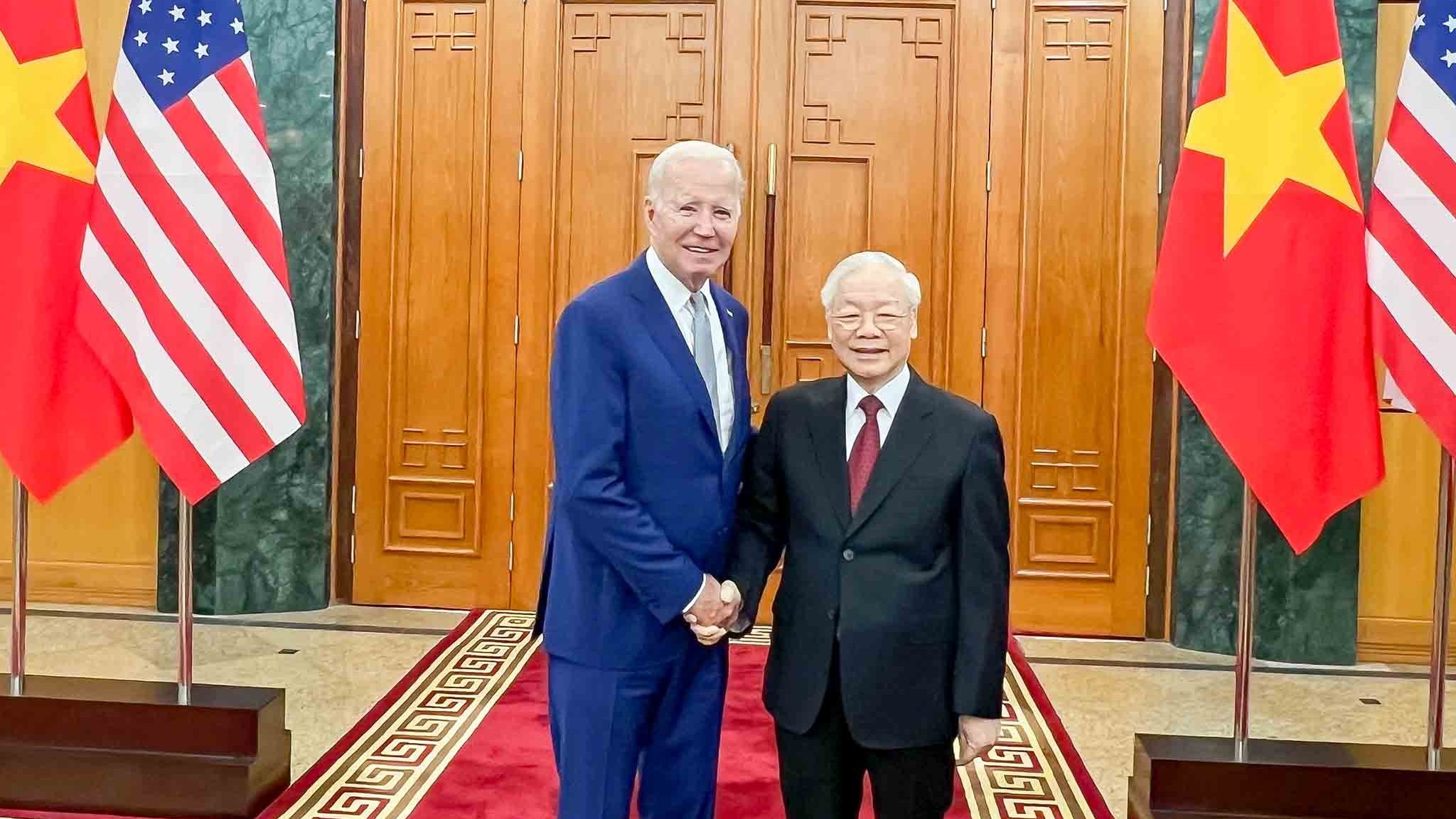 tuyen bo chung cua cac nha lanh dao nang cap quan he viet namhoa ky len doi tac chien luoc toan dien