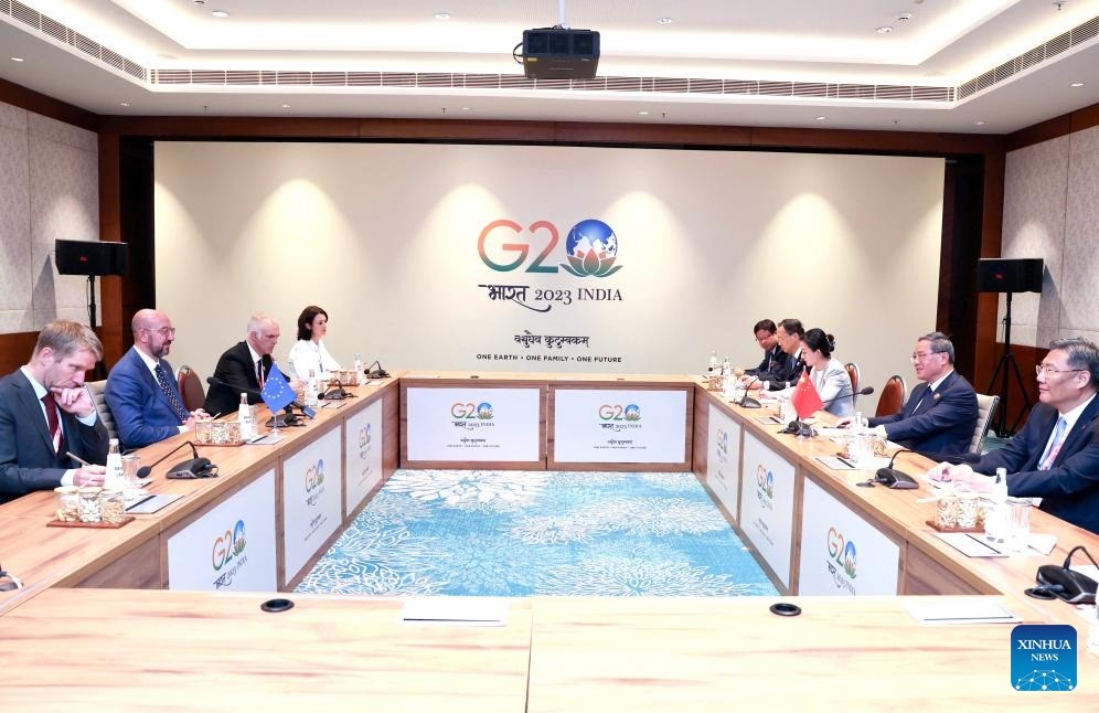 (09.11) Thủ tướng Trung Quốc Lý Cường và Chủ tịch Hội đồng châu Âu (EC) Charles Michel trong cuộc gặp bên lề Hội nghị thượng đỉnh G20 ngày 10/9. (Nguồn: Tân hoa xã) (09.11) Thủ tướng Trung Quốc Lý Cường và Chủ tịch Hội đồng châu Âu (EC) Charles Michel trong cuộc gặp bên lề Hội nghị thượng đỉnh G20 ngày 10/9. (Nguồn: Tân hoa xã)