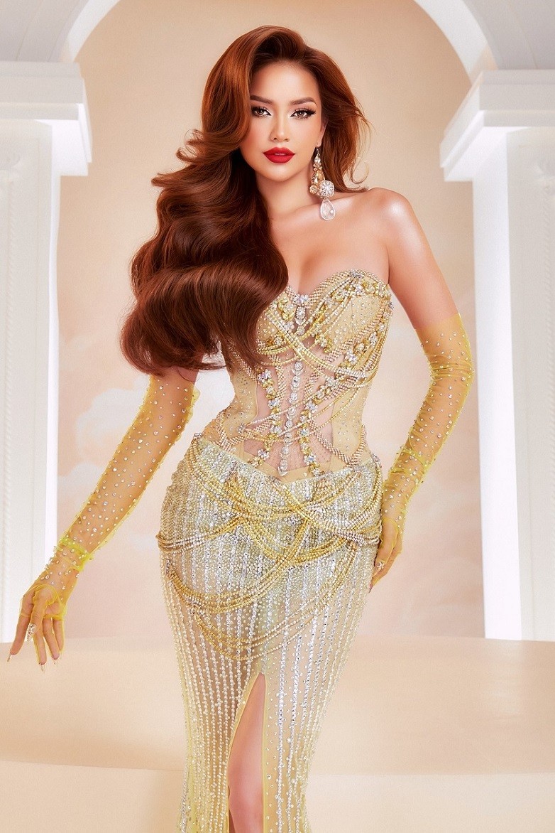 Hoa hậu, Á hậu và bộ ảnh thời trang