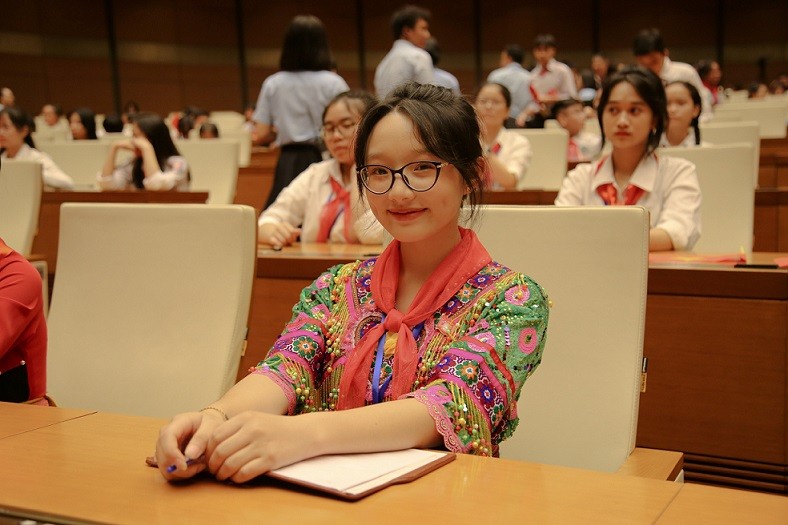 Phiên họp giả định 'Quóc hội trẻ em': Sáng kiến thúc đẩy thúc đẩy quyền tham gia của trẻ em Phiên họp giả định 'Quóc hội trẻ em': Sáng kiến thúc đẩy thúc đẩy quyền tham gia của trẻ em