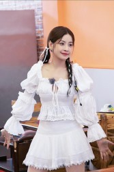 Chi Pu được khen nhan sắc và phong cách thời trang khi tham gia hoạt động giải trí tại Trung Quốc