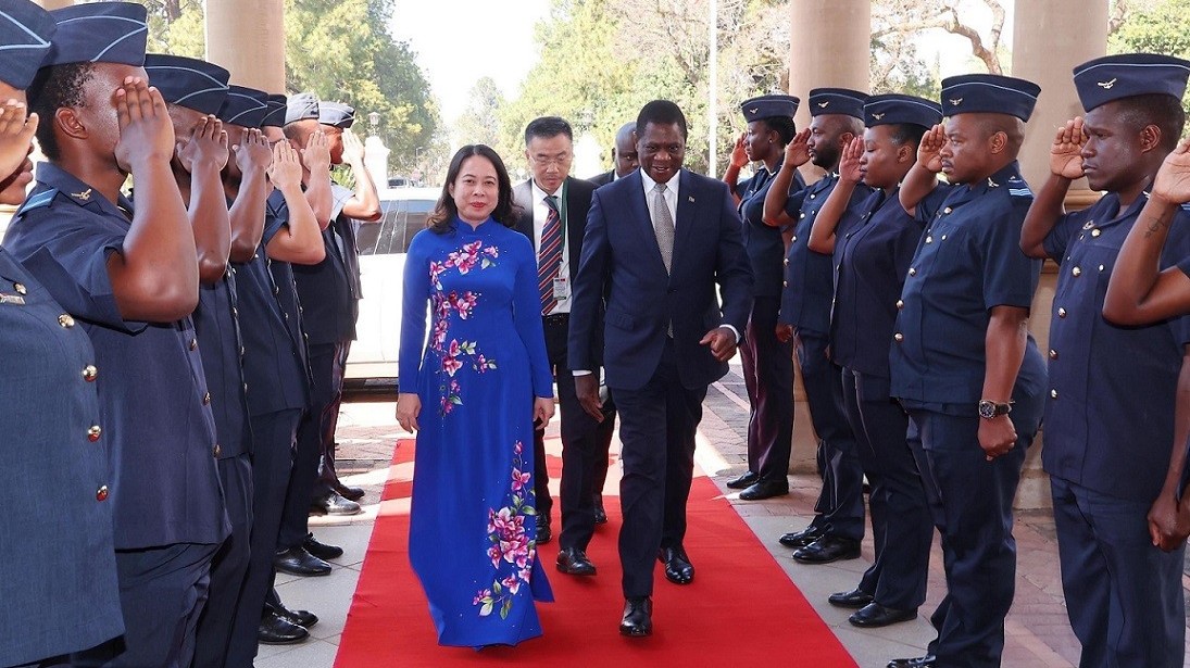 Phó Chủ tịch nước Võ Thị Ánh Xuân hội đàm với Phó Tổng thống Nam Phi Paul Mashatile