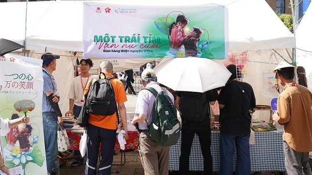 Gian hàng thiện nguyện “Nhịp tim Việt Nam” được tổ chức tại Nhật Bản
