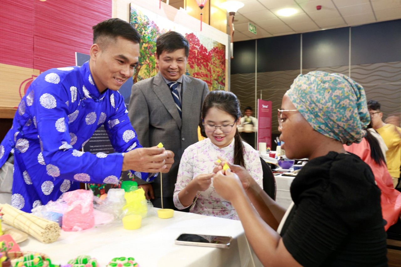 Ngày Việt Nam ở Nam Phi ấn tượng với chuỗi hoạt động quảng bá ý nghĩa Ngày Việt Nam ở Nam Phi ấn tượng với chuỗi hoạt động quảng bá ý nghĩa