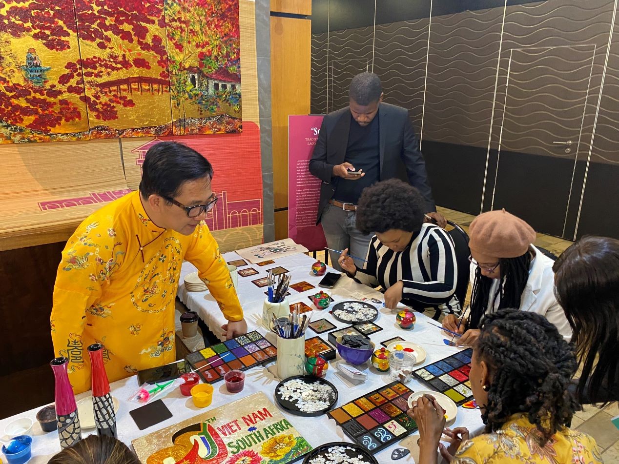 Ngày Việt Nam ở Nam Phi ấn tượng với chuỗi hoạt động quảng bá ý nghĩa Ngày Việt Nam ở Nam Phi ấn tượng với chuỗi hoạt động quảng bá ý nghĩa