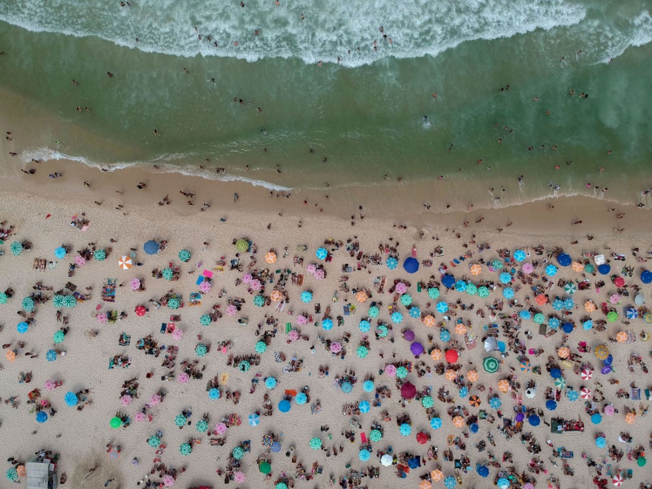 Ảnh ấn tượng (11 17/9): Tổng thống Hoa Kỳ Biden thăm Việt Nam, cuộc gặp lịch sử Nga-Triều, lính Ukraine bắn loại lựu pháo hiếm và đáng gờm