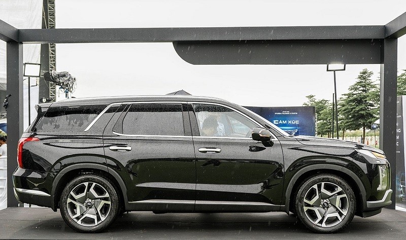Hyundai Palisade Prestige bản 6 chỗ ngồi cao cấp nhất, giá 1,589 tỷ đồng Hyundai Palisade Prestige bản 6 chỗ ngồi cao cấp nhất, giá 1,589 tỷ đồng
