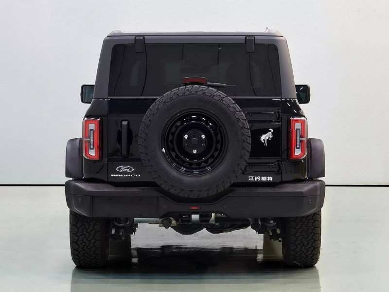 Cận cảnh SUV địa hình Ford Bronco sắp ra mắt thị trường Trung Quốc