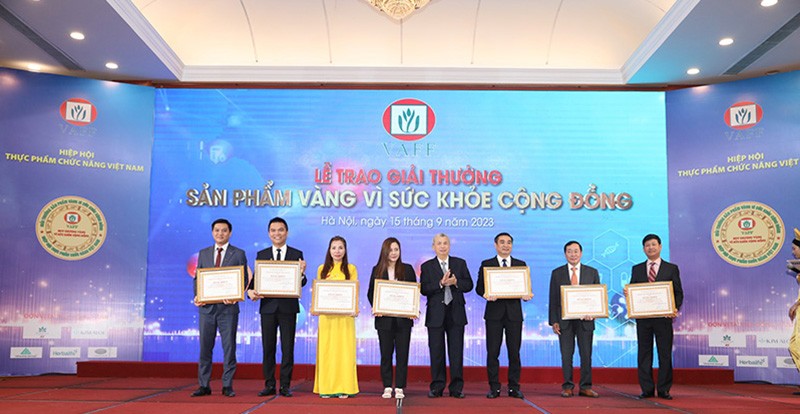 Vinh danh 'Sản phẩm Vàng vì sức khỏe cộng đồng' lần thứ 10 năm 2023