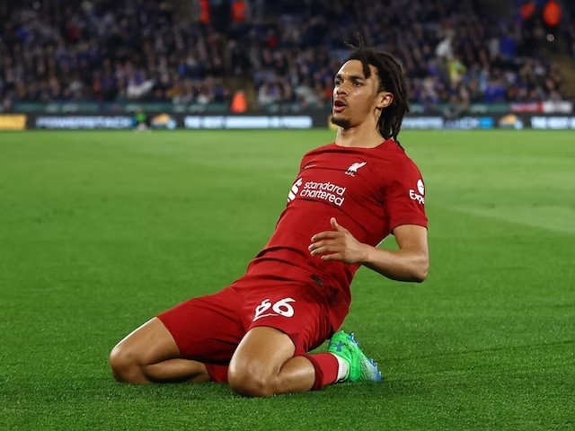 cầu thủ Ngoại hạng Anh: Man City hoãn đàm phán gia hạn Kevin De Bruyne; Barca tính sẽ mượn Jadon Sancho cầu thủ Ngoại hạng Anh: Man City hoãn đàm phán gia hạn Kevin De Bruyne; Barca tính sẽ mượn Jadon Sancho