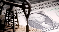 Giá xăng dầu hôm nay 19/9: Kéo dài đà tăng