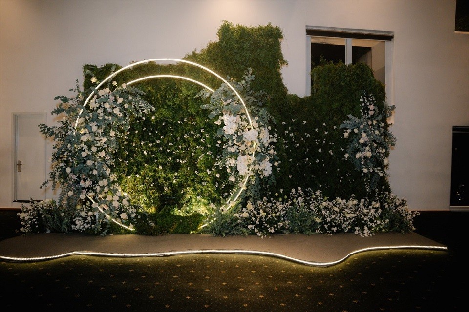 hoa tươi đám cưới Á hậu Phương Anh