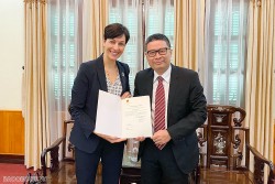 Trao Giấy Chấp nhận lãnh sự cho Tổng Lãnh sự mới của Canada tại TP. Hồ Chí Minh