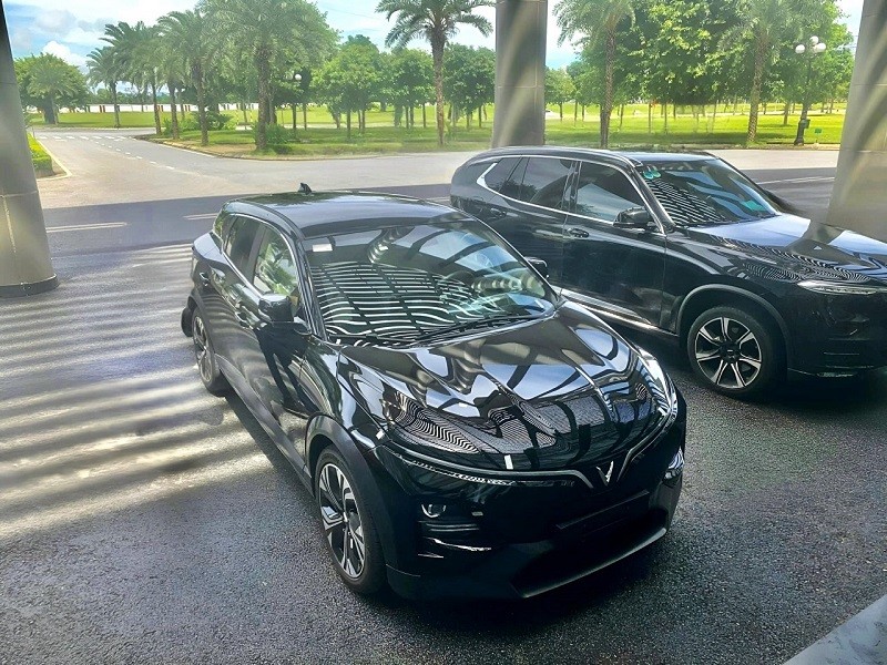 Lộ diện VinFast VF6 2024 bản thương mại trước ngày ra mắt khách hàng Việt Lộ diện VinFast VF6 2024 bản thương mại trước ngày ra mắt khách hàng Việt