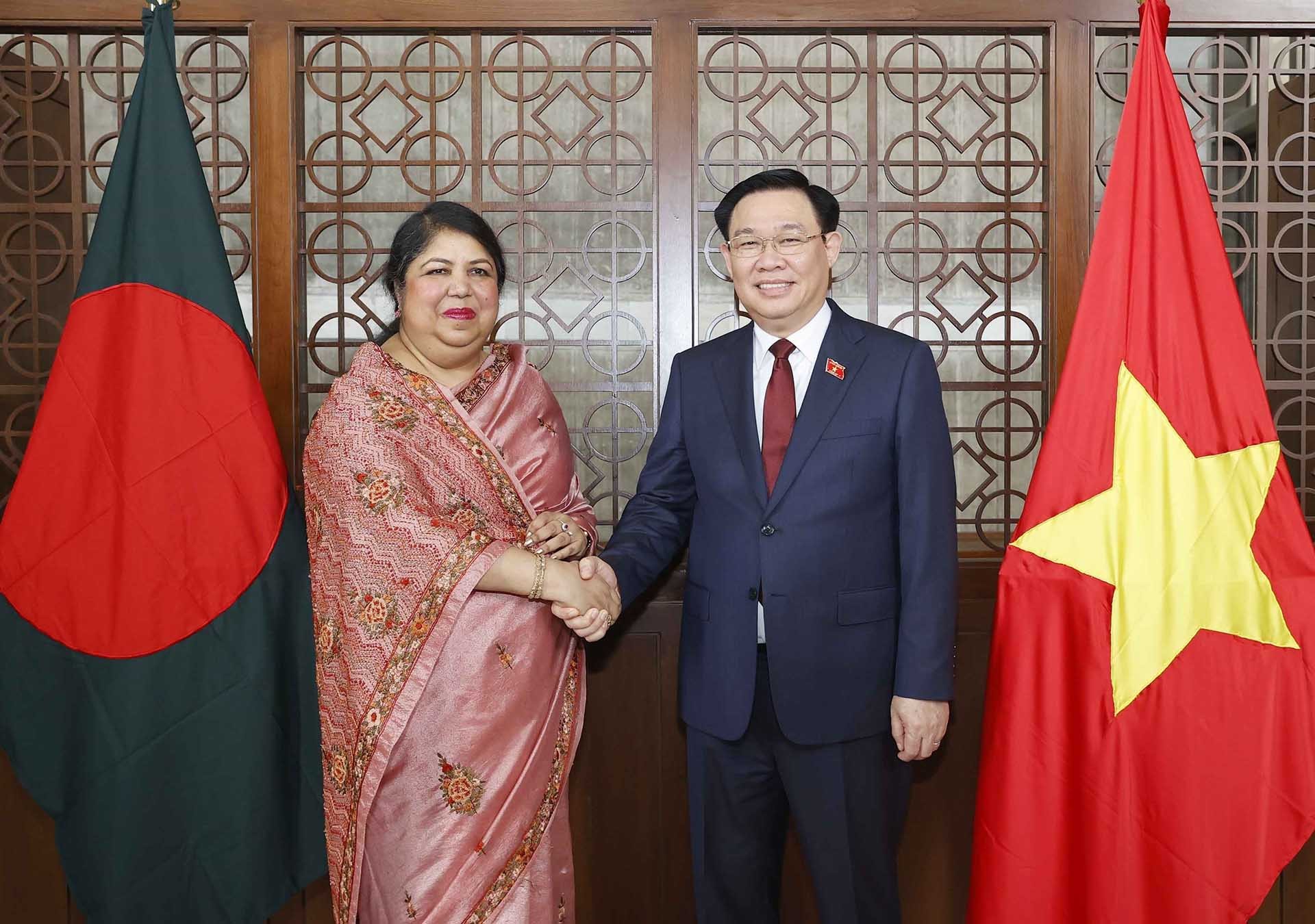 Đưa quan hệ hợp tác Việt Nam-Bangladesh lên tầm cao mới Đưa quan hệ hợp tác Việt Nam-Bangladesh lên tầm cao mới