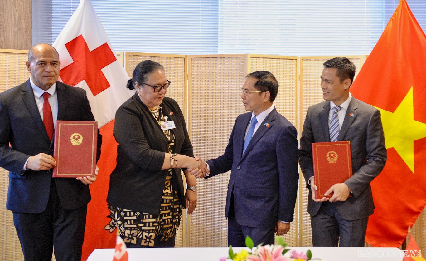 Việt Nam và Tonga thiết lập quan hệ ngoại giao