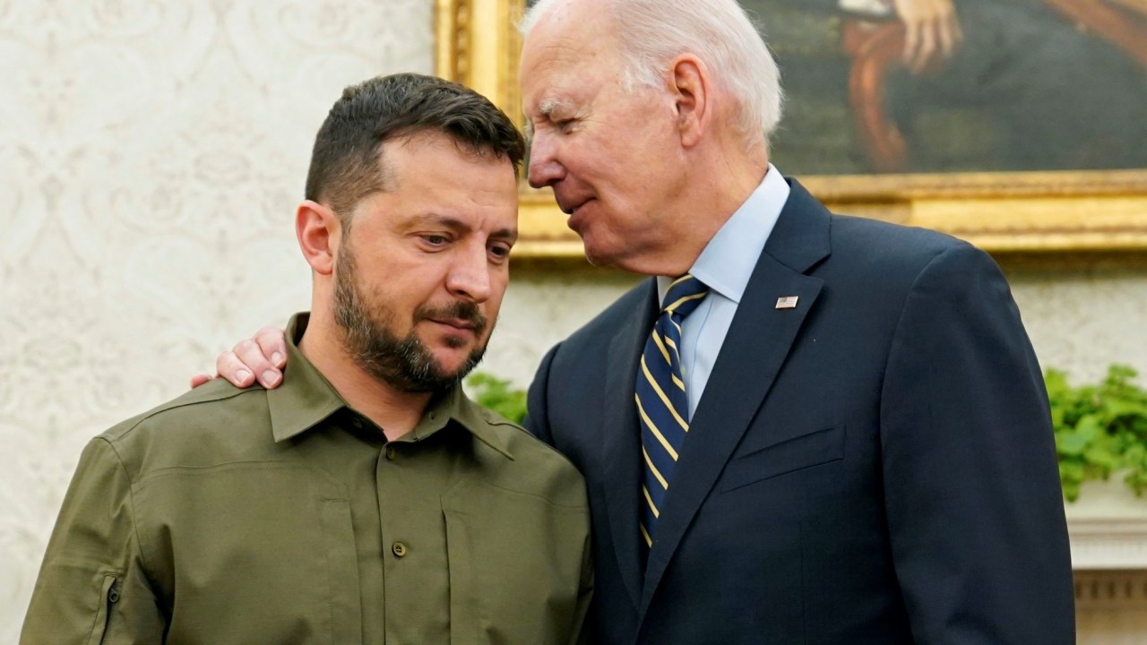Tổng thống Mỹ Joe Biden tiếp đón người đồng cấp Ukraine Volodymyr Zelensky tại Nhà Trắng hôm 21/9. (Nguồn: AP) Tổng thống Mỹ Joe Biden tiếp đón người đồng cấp Ukraine Volodymyr Zelensky tại Nhà Trắng hôm 21/9. (Nguồn: AP)