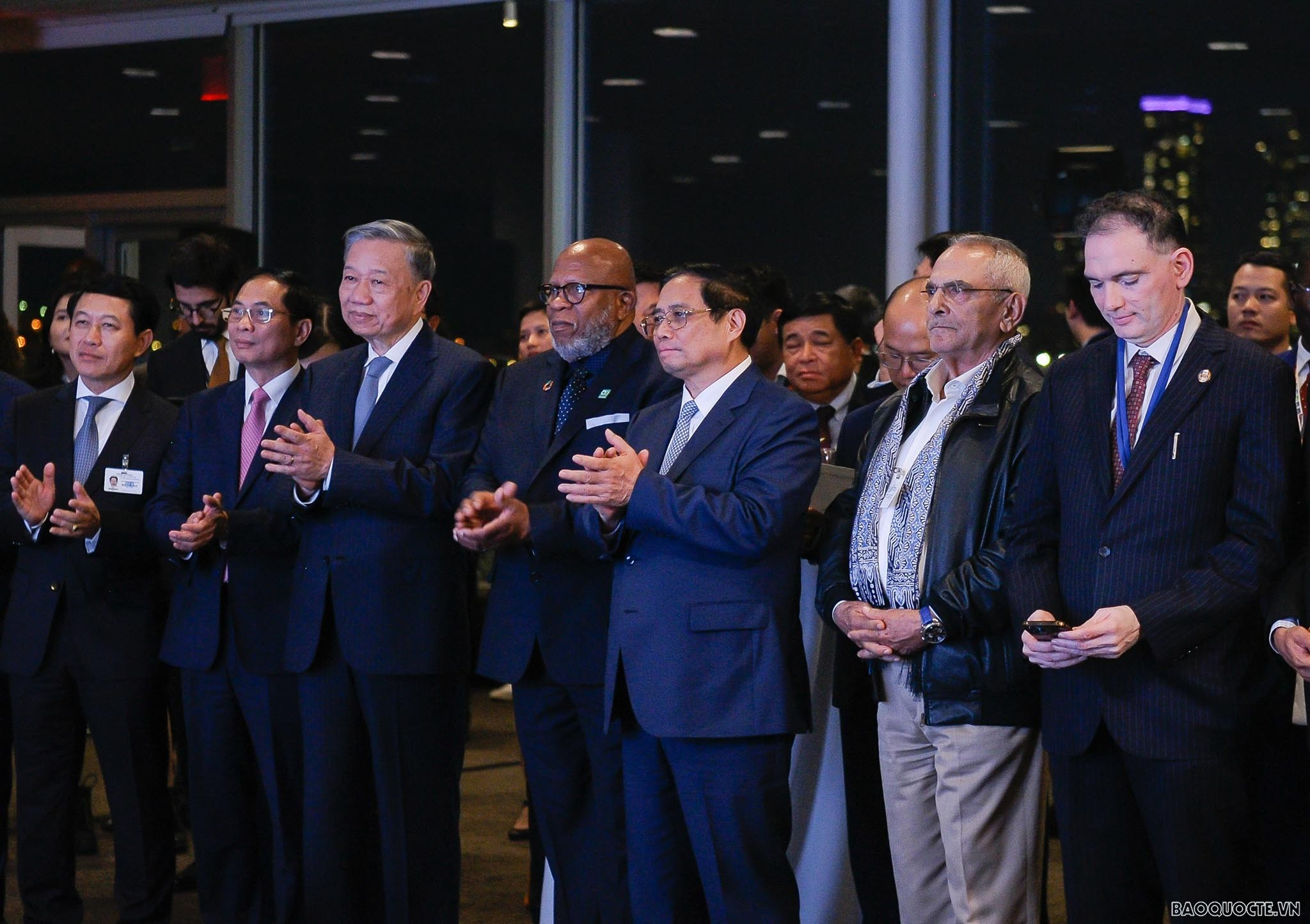 undefined Các đại biểu tham dự buổi lễ.