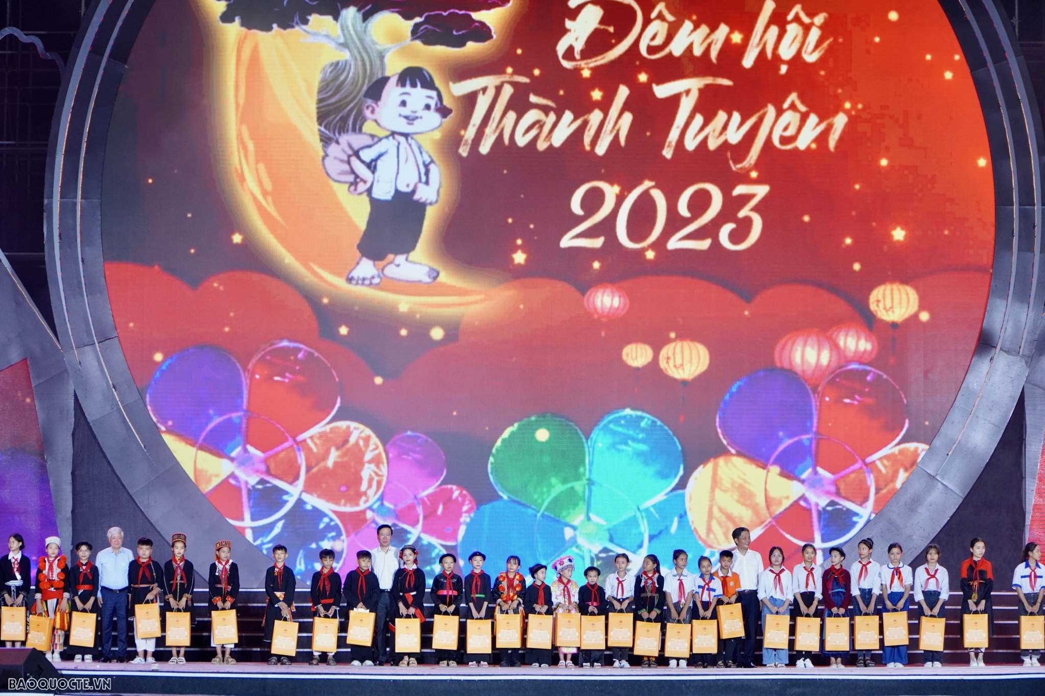 Xứ Tuyên nhiệm màu Mùa trung thu nhiệm màu của Xứ Tuyên Xứ Tuyên nhiệm màu Mùa trung thu nhiệm màu của Xứ Tuyên