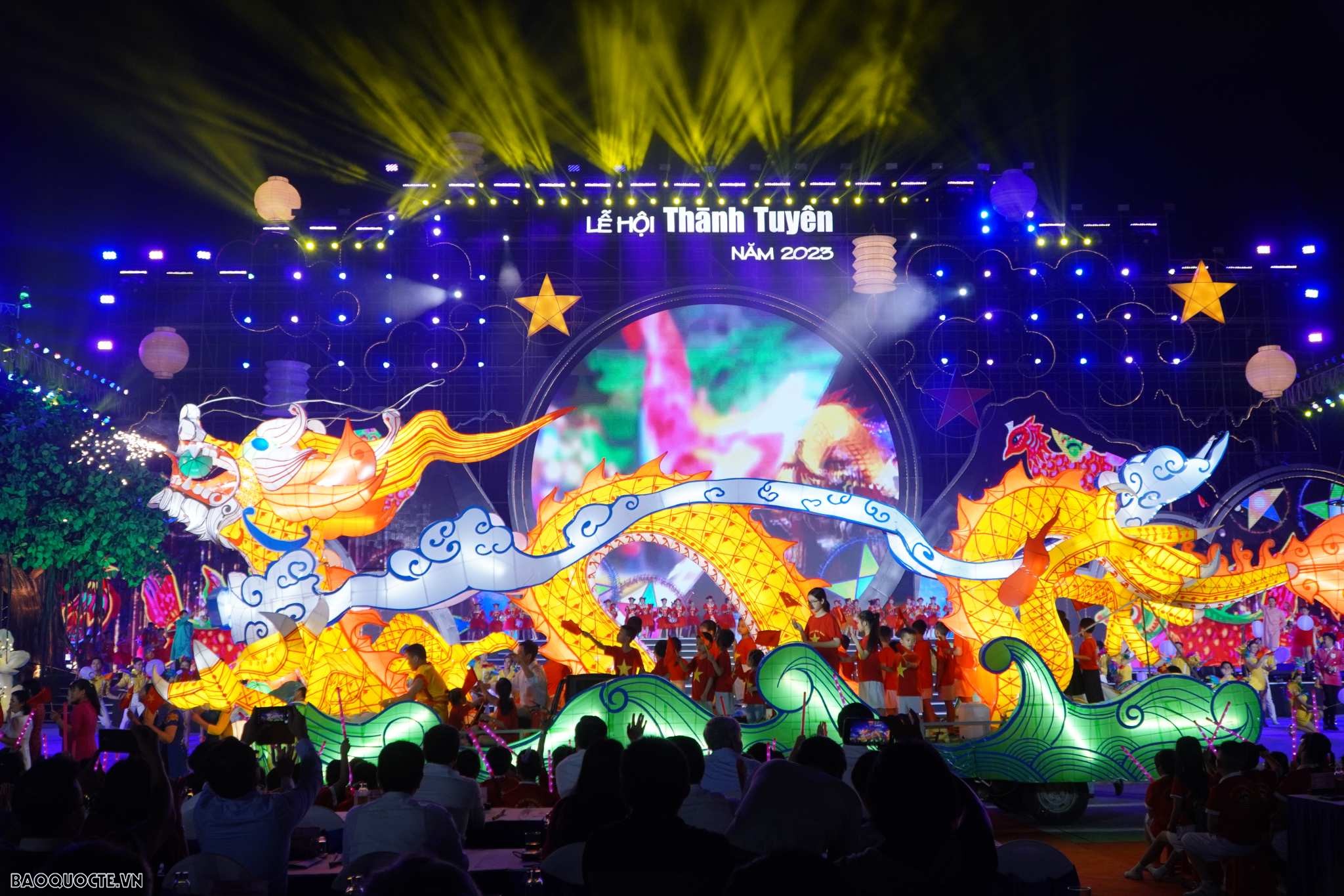 Xứ Tuyên nhiệm màu Mùa trung thu nhiệm màu của Xứ Tuyên Xứ Tuyên nhiệm màu Mùa trung thu nhiệm màu của Xứ Tuyên