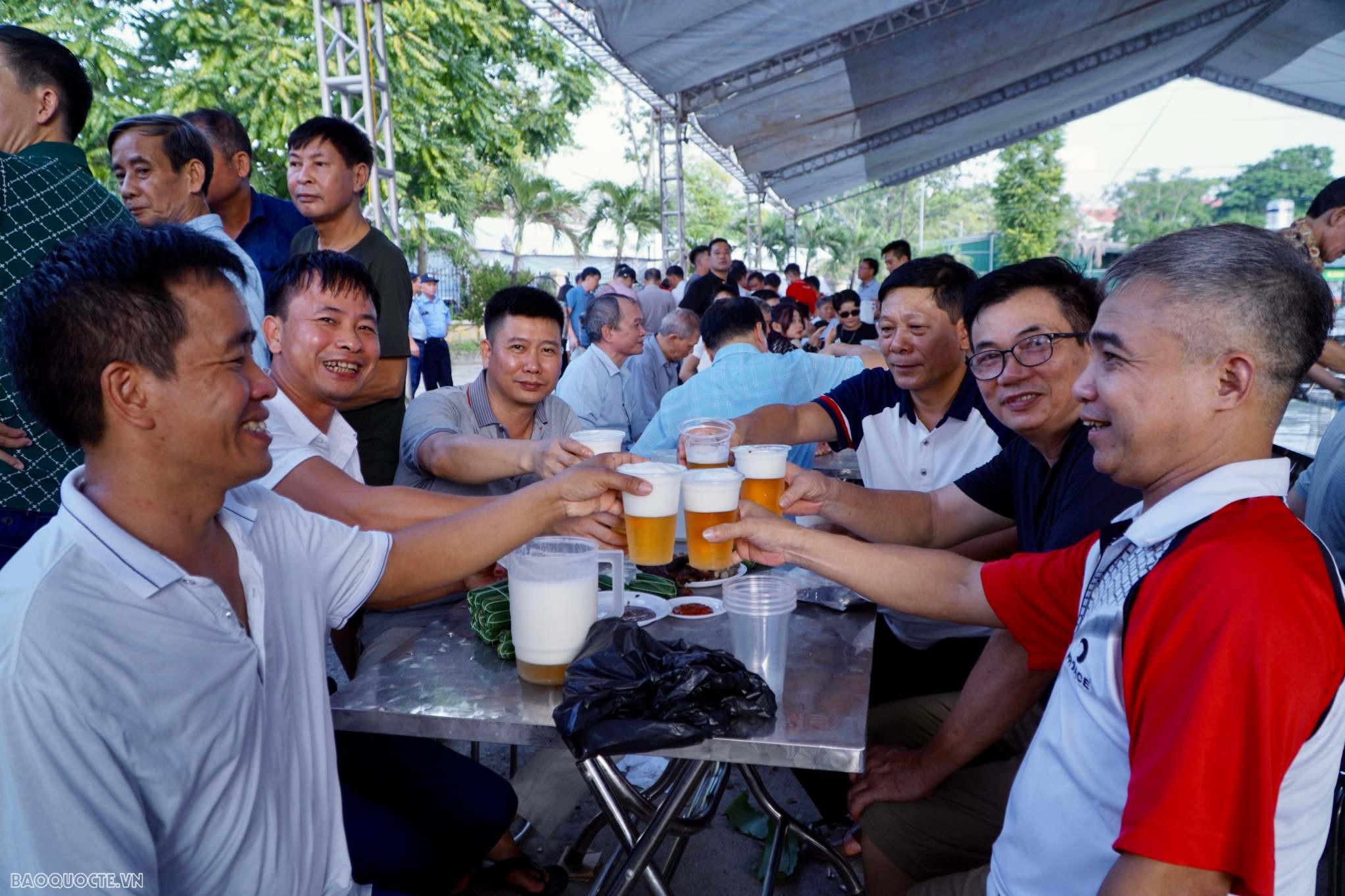 Bùng nổ Lễ hội Bia Hà Nội 2023 tại Tuyên Quang Bùng nổ Lễ hội Bia Hà Nội 2023 tại Tuyên Quang