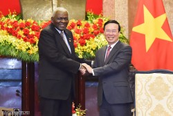 Việt Nam trước sau như một, ủng hộ sự nghiệp xây dựng và phát triển đất nước của Cuba