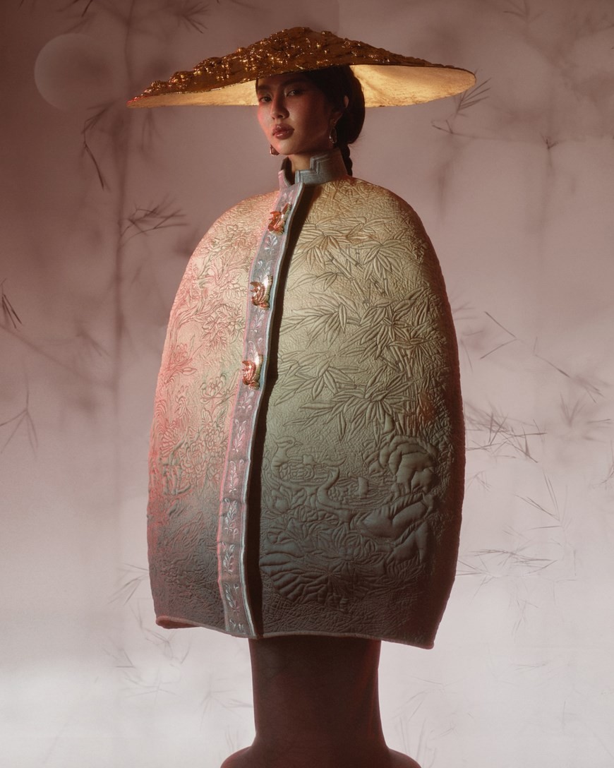 Hoa hậu Thùy Tiên