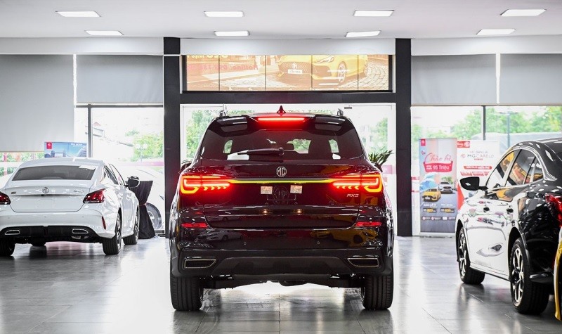 Cận cảnh MG RX5 phiên bản Lux vừa ra mắt tại Việt Nam, giá 829 triệu đồng