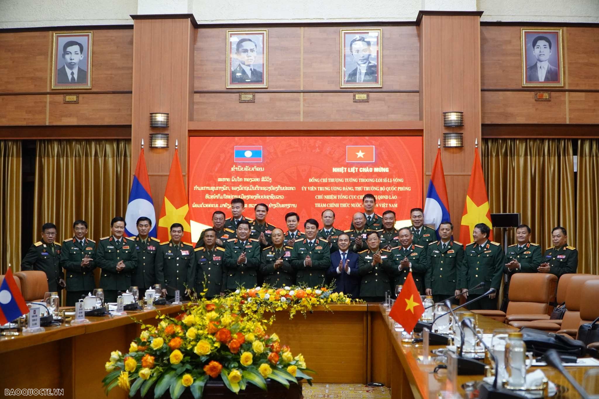 Thắt chặt hơn nữa tình gắn kết giữa quân đội Việt-Lào Thắt chặt hơn nữa tình gắn kết giữa quân đội Việt-Lào