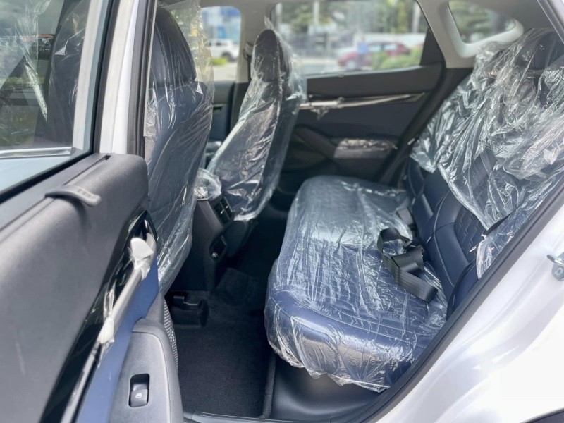 Cận cảnh Kia Seltos X-Line vừa về đại lý, giá 709 triệu đồng