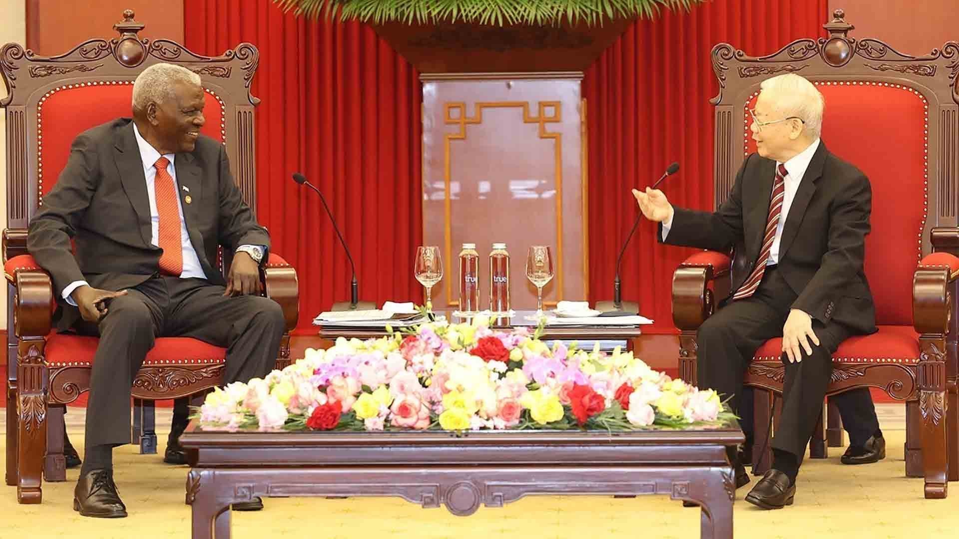 tong bi thu nguyen phu trong tiep doan dai bieu cap cao dang nha nuoc cuba