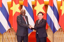 Chỉ có những người anh em, đồng chí mới có thể dành cho nhau sự quan tâm, đón tiếp chân tình đến vậy