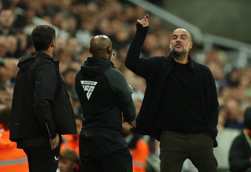 đội hình hai, Man City bất ngờ để thua và bị loại ở Cup Liên đoàn Anh từ vòng 3