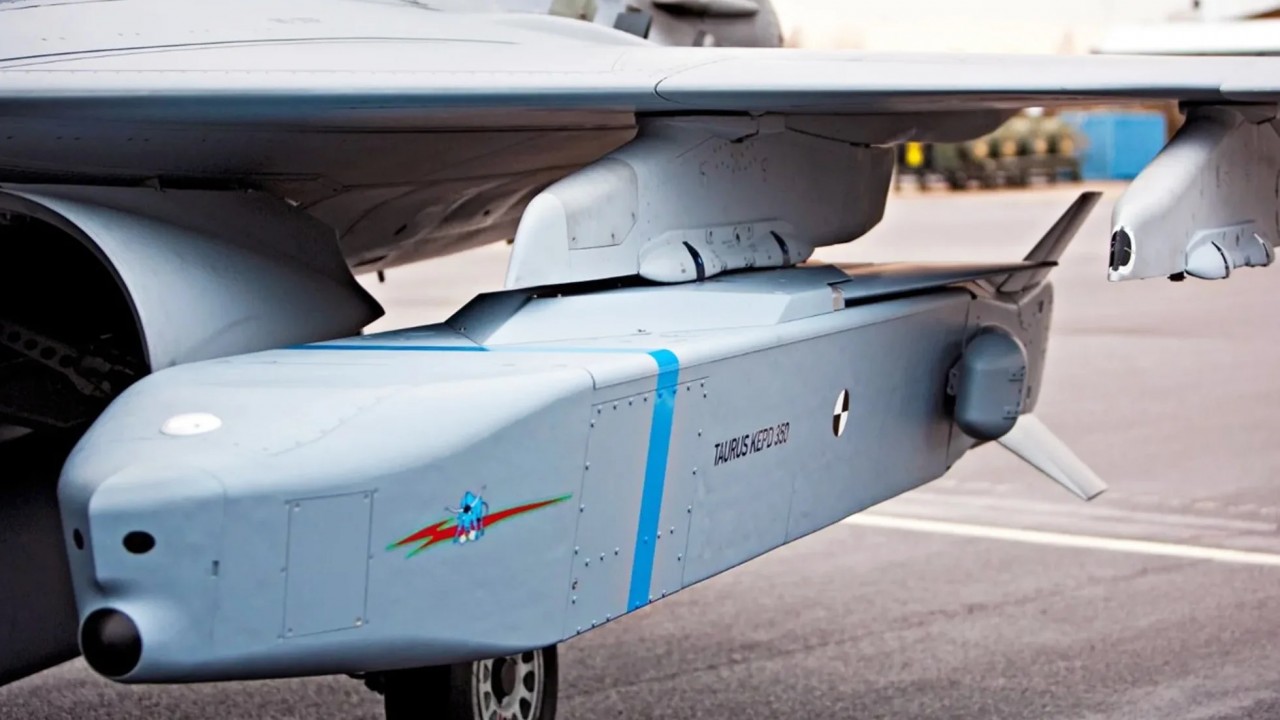 (09.28) Quá trình chuyển giao tên lửa hành trình Taurus của Đức tới Ukraine vẫn gặp trở ngại. (Nguồn: SAAB) (09.28) Quá trình chuyển giao tên lửa hành trình Taurus của Đức tới Ukraine vẫn gặp trở ngại. (Nguồn: SAAB)